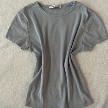 T-shirt Bershka slim fit