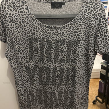 T-shirt à imprimé léopard (pyjama)