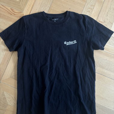 Carhartt T-Shirt mit Backprint schwarz/blau  M