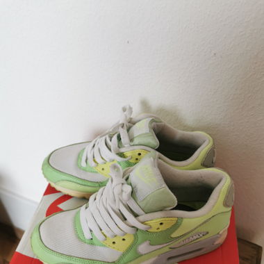 Nike Air Max 90