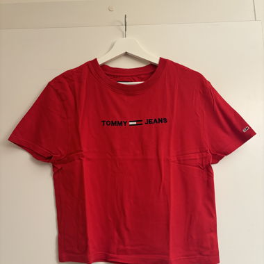 Tommy hilfiger tshirt