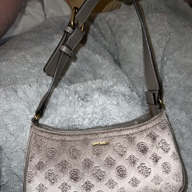 Guess Handtasche Neu