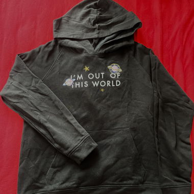 Sweat-shirt out of this world