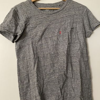 Grey Levi's T-Shirt