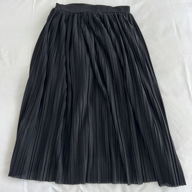 Festive skirt, black with small sequins