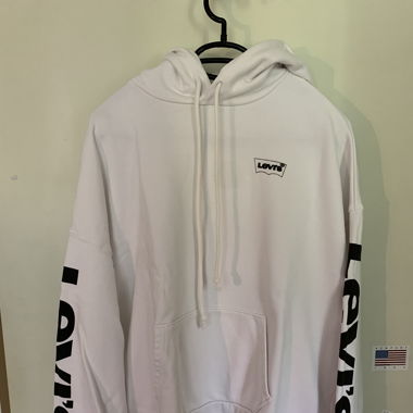 Levis pullover
