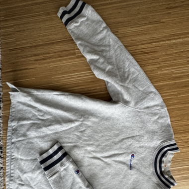 Champion Pullover