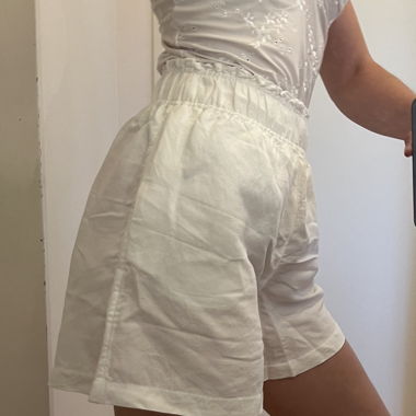 Pantaloni di lino