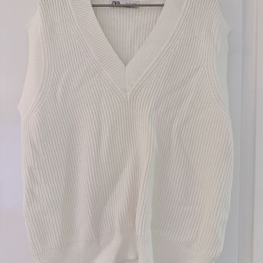ZARA knit vest 