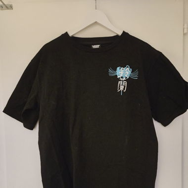 T-shirt de la marque YEET