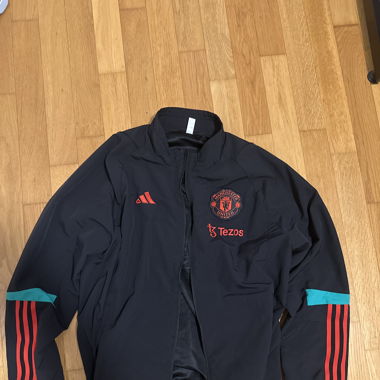 MAN UNITED Trainingsjacke 2023/24