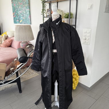 Manteau d'hiver Nike – long, noir, taille M