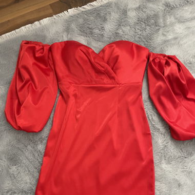 Robe rouge