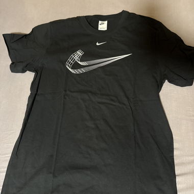 T-shirt Nike