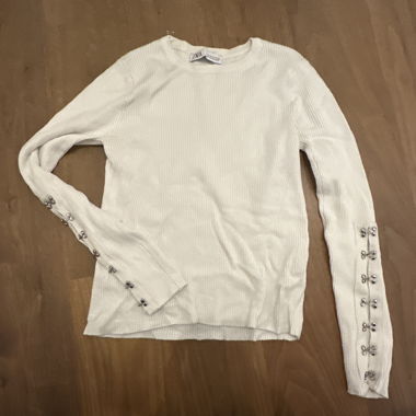 Weisser Zara-Rippstrickpullover