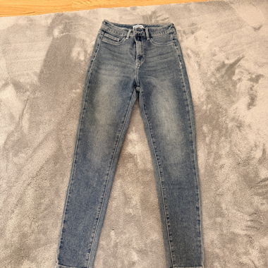 Jeans bleus délavés