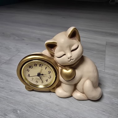Thun - Cat Clock