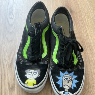 rick and morty vans
