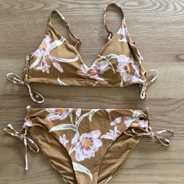 Roxy Bikini Set M