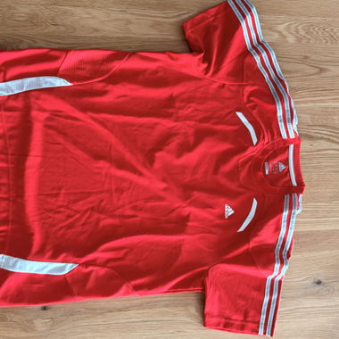 T-shirt sportiva adidas Clima365 rossa