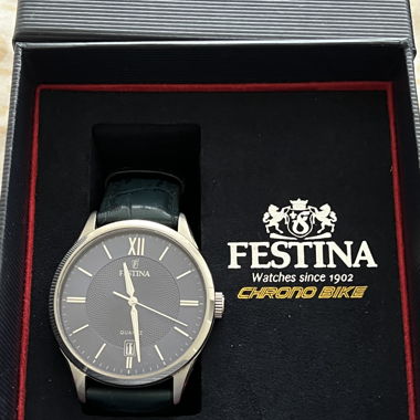 Montre homme Festina avec bracelet en cuir bleu