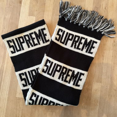 Supreme Scarf