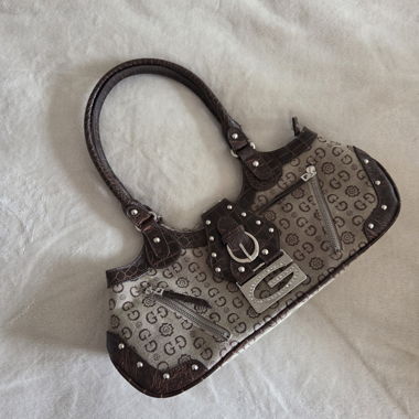 Borsa a mano con monogramma