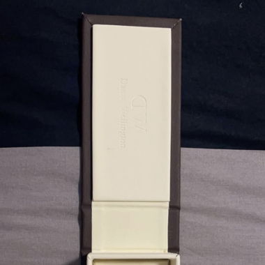 Daniel Wellington Damenuhr Petit Melrose 