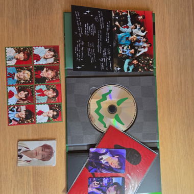 Straykids Christmas Evel Album und Fotokarten-Set