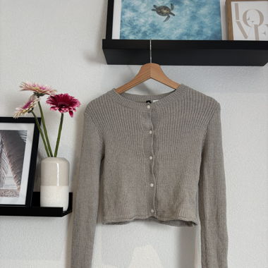 Mintgrüner Cardigan