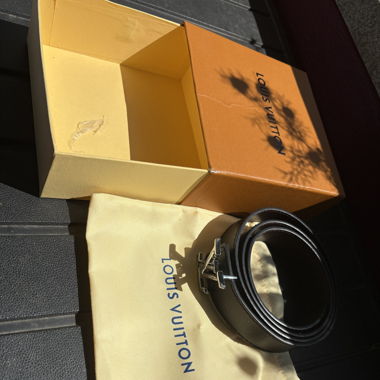 Louis Vuitton Gürtel