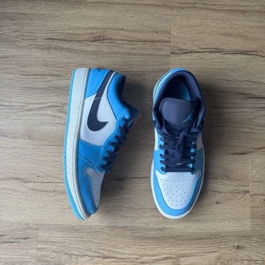 Jordan 1 low UNC (2021) - bleu clair - taille 42.5