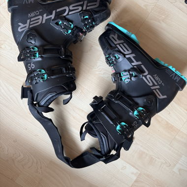 Skischuhe Fischer RC4 The curv GT 95 VAC GW