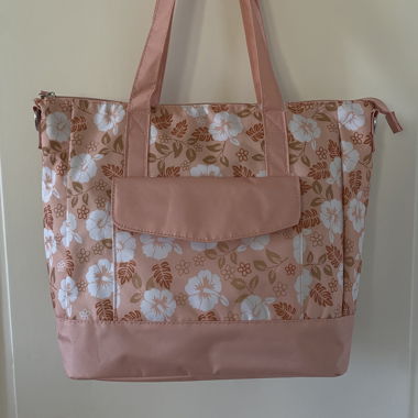 Blumige Strandtasche