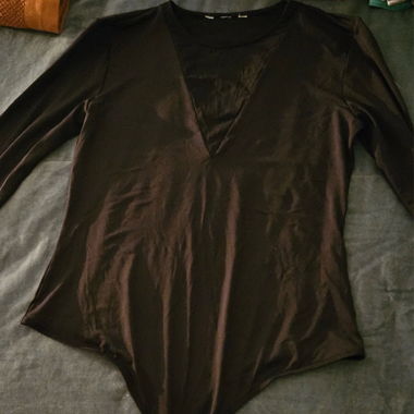 Body schwarz