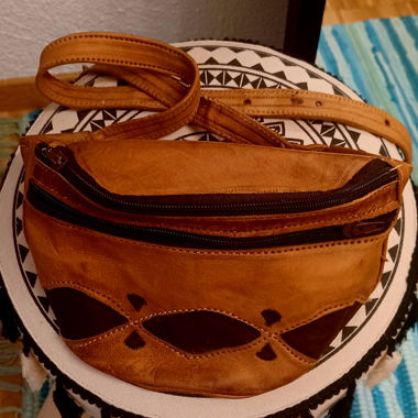 Leder Bauchgürteltasche