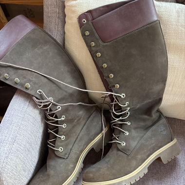 Hochwertige Winterstiefel mit Schnürung