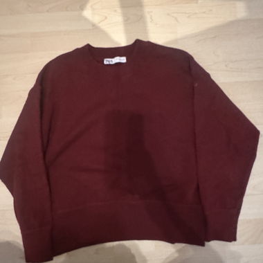 Zara Crewneck Sweatshirt in Dunkelrot/Bordeaux