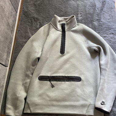 Nike Half-Zip Pullover
