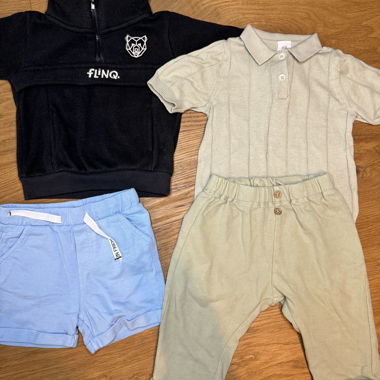 Vêtements bébé taille 80
