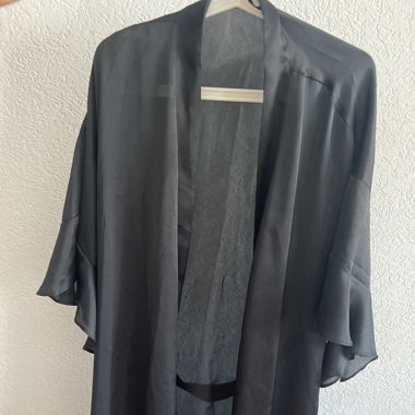 Victoria’s Secret Satin-Bademantel