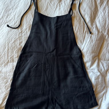 Combinaison courte noire, RVCA