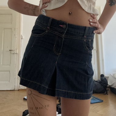Jupe en jean bleu foncé