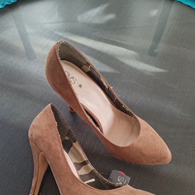 High heels 