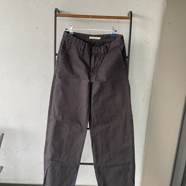 Levi’s schwarze Chinohose