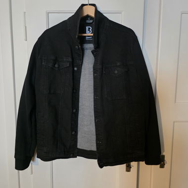 Veste en jean noire à manches en jersey