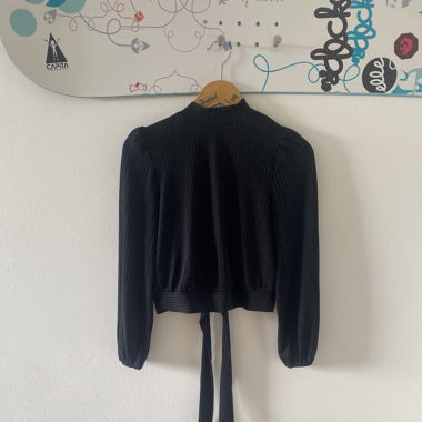 Bluse Rücken offen