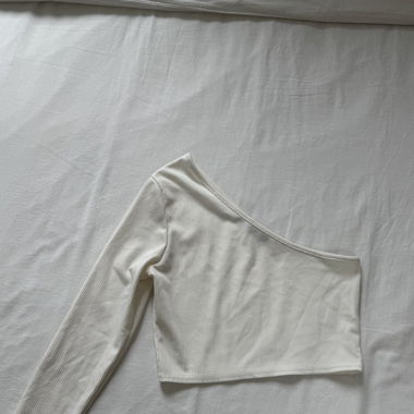 Top asymétrique 