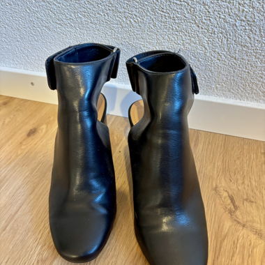 Absatzschuhe schwarz 37