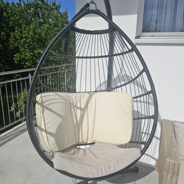 Haengesessel mit Gestell